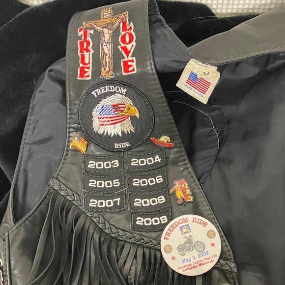 Harley Davidson, black Leather Vest - Picture 9 of 13